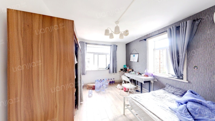 轧一大楼二手房实景图