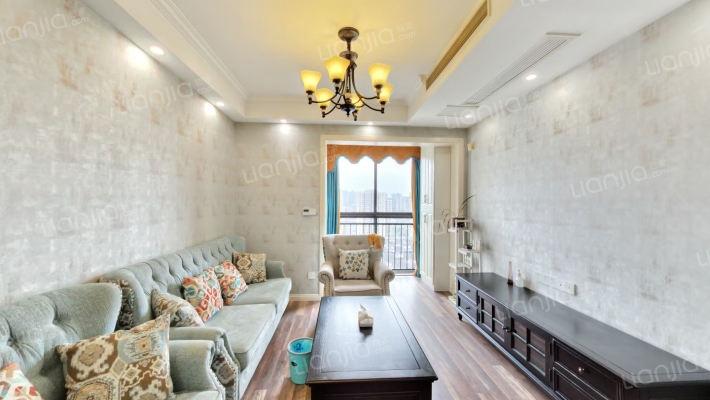 融创嘉德领馆二期二手房实景图