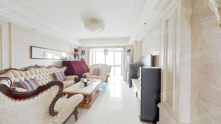 名爵府小区二手房实景图