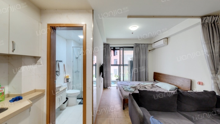 鸿晖康怡名都二手房实景图