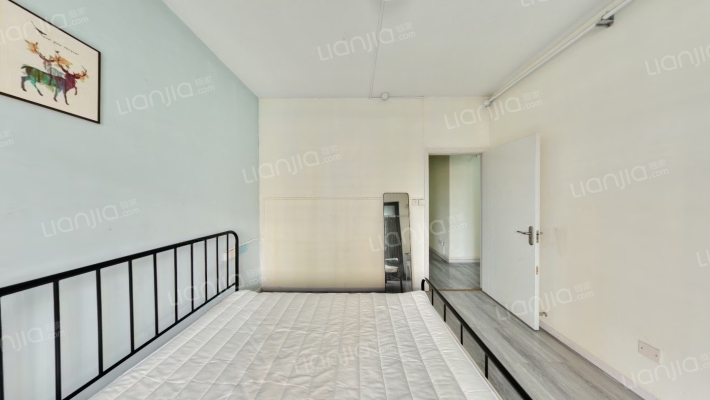 融景城臻苑二手房实景图