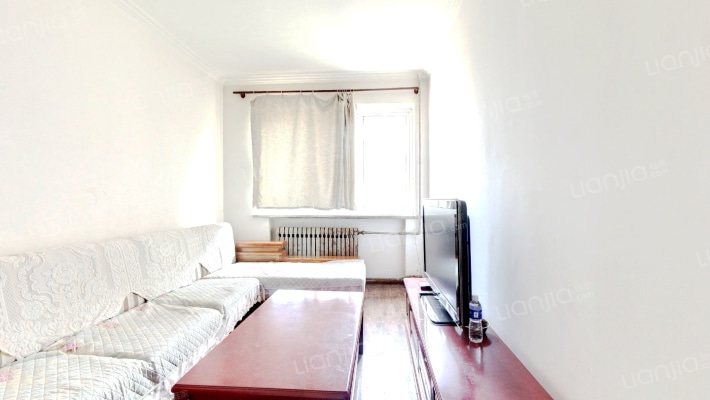 金属器件厂住宅小区二手房实景图