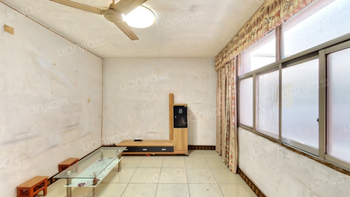 交通技校家属院二手房实景图