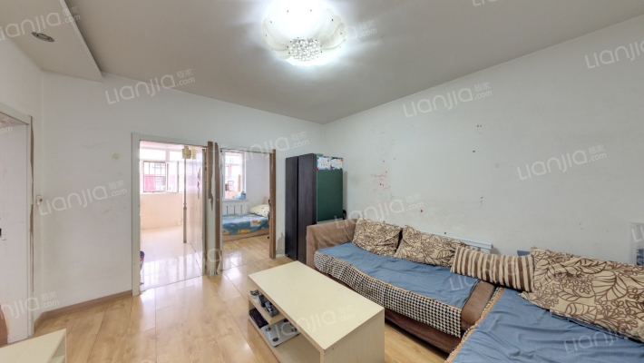 辽大家属楼二手房实景图