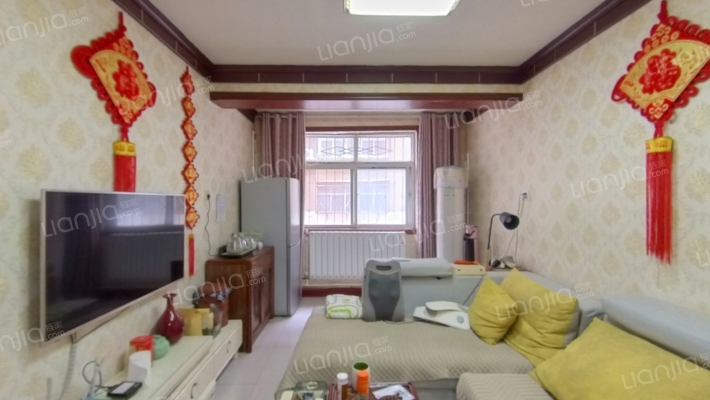 煤化小区二手房实景图