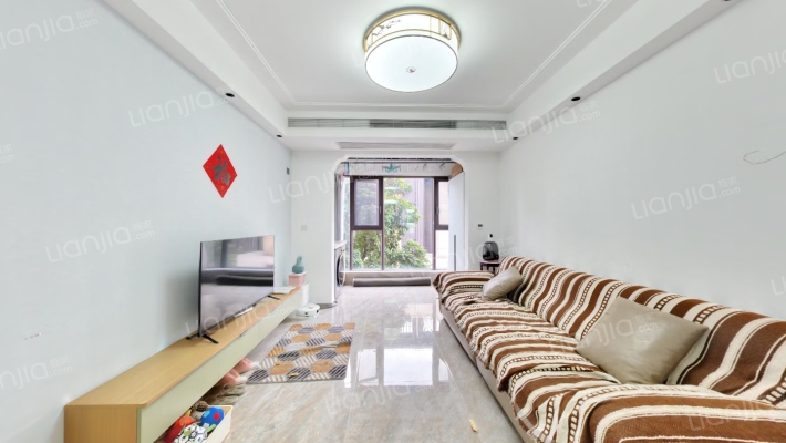 保利悦公馆北区二手房实景图