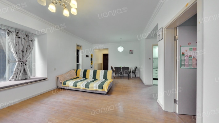 万基兰御二手房实景图