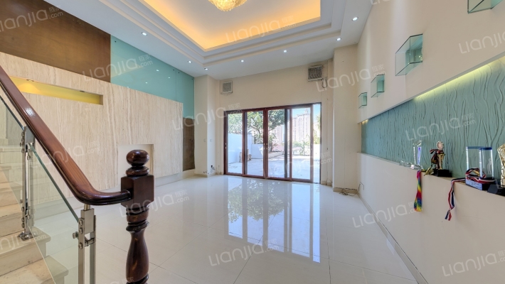 凯茵新城08区琉森湖畔二手房实景图