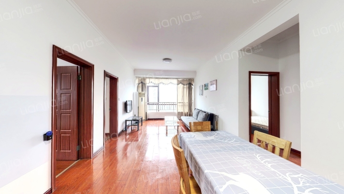 铂金时代公寓二手房实景图