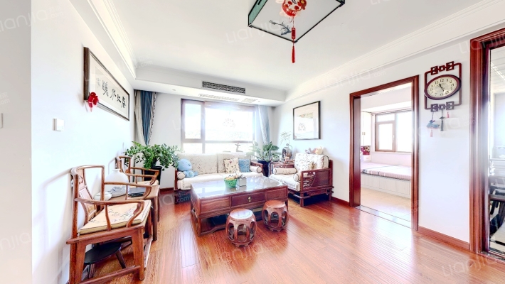 翡翠明珠二手房实景图