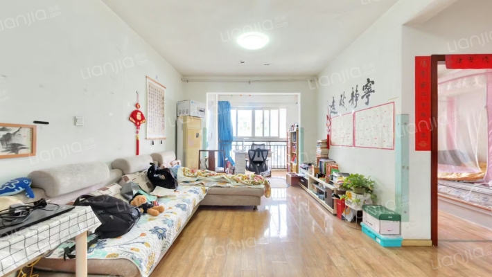 上锦美地二手房实景图