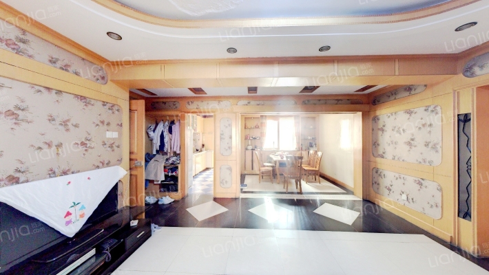 中嘉花园澄水苑二手房实景图