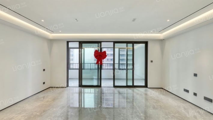 保利天汇二手房实景图