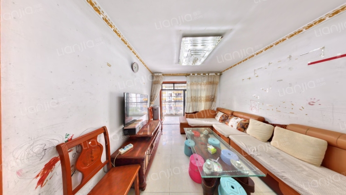 中房•碧翠园二手房实景图