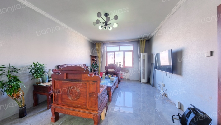 亚利二手房实景图