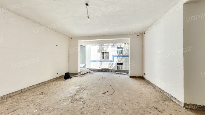 建设中路595号二手房实景图