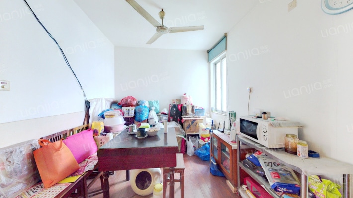 濠北路9号二手房实景图