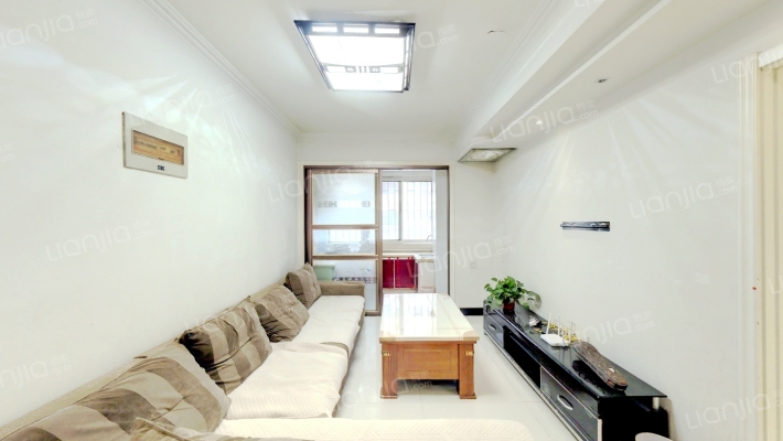 物资仓储小区二手房实景图