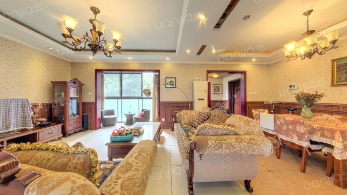 蓉上坊二期二手房实景图