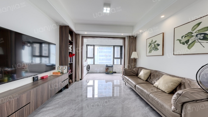 蓝光睿创新筑涵翠园二手房实景图