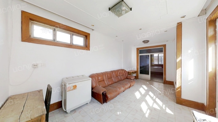 工业局家属院二手房实景图