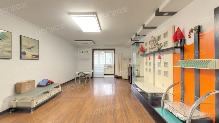 展新2号院二手房实景图