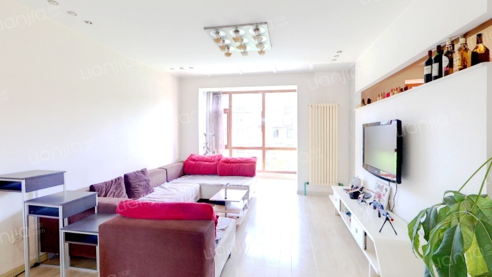 富奥新东区二手房实景图