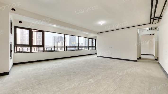 龙湖光年天玺二手房实景图