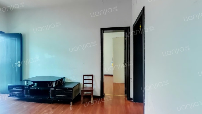 路桥三公司家属院二手房实景图