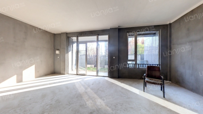 畔月湾二手房实景图