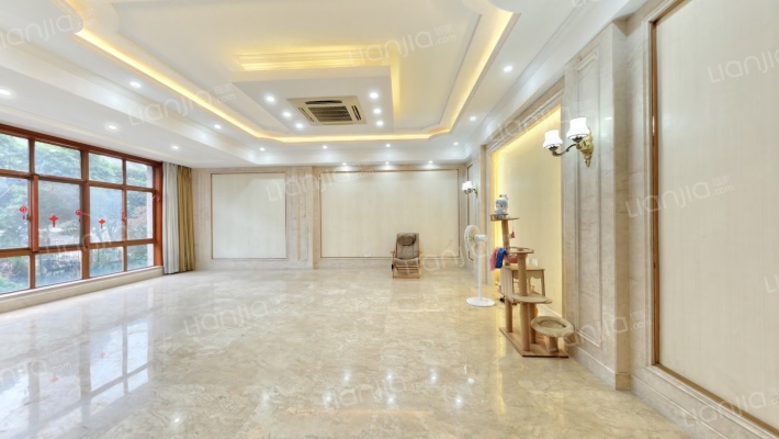 碧云山荘二手房实景图