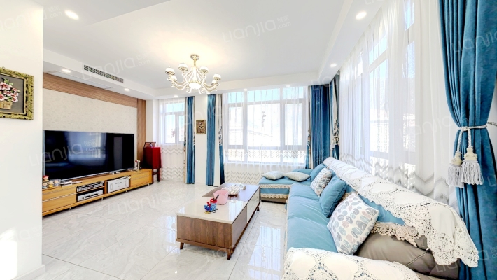 中体玲珑墅二手房实景图