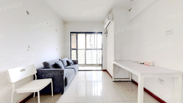 汉飞滨江国际二手房实景图