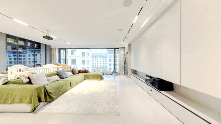 万科御龙山二手房实景图