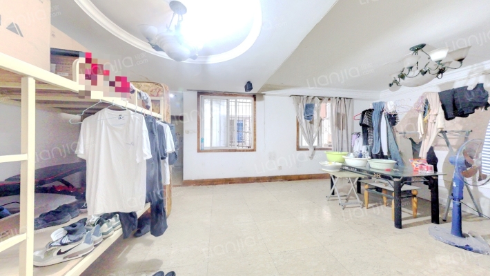 华诚商厦二手房实景图