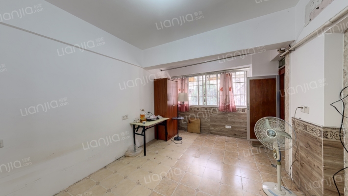 丽雅居二手房实景图