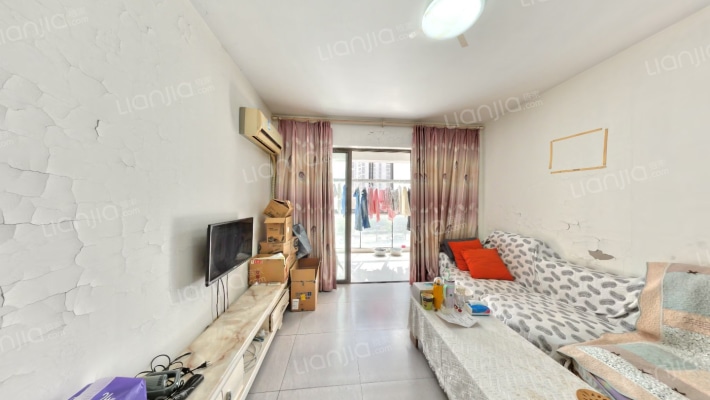 日月光伯爵大地鼎耀花园二手房实景图