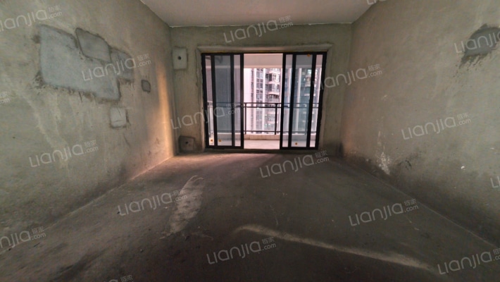 隆生鹿江花园二手房实景图