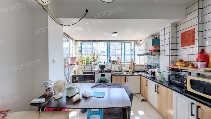 天马新村二手房实景图