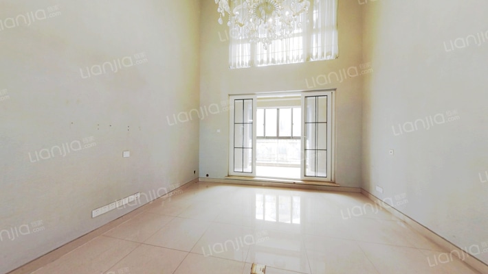 融创81栋二手房实景图