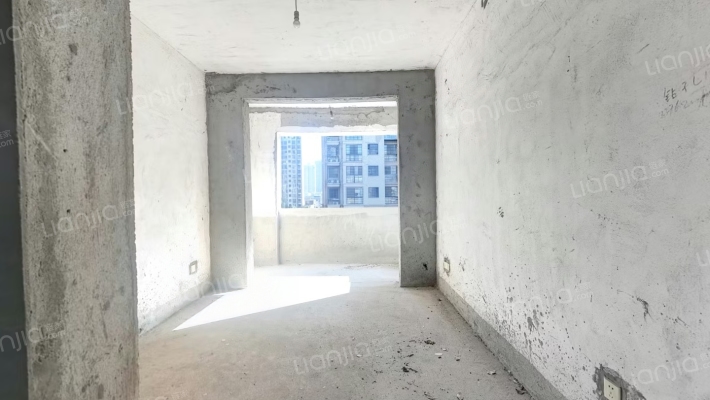 湖東小區二手房实景图