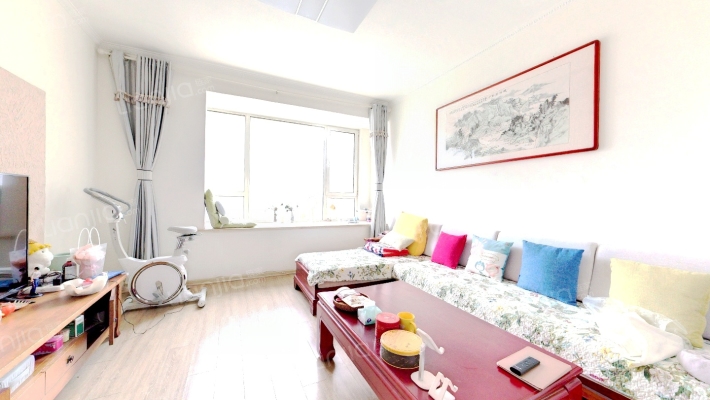 海信迪生山庄二手房实景图