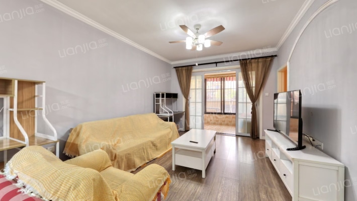 美加史丹佛公馆二手房实景图