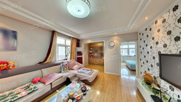 青大一路二手房实景图