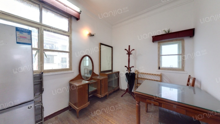 前卫新村二手房实景图