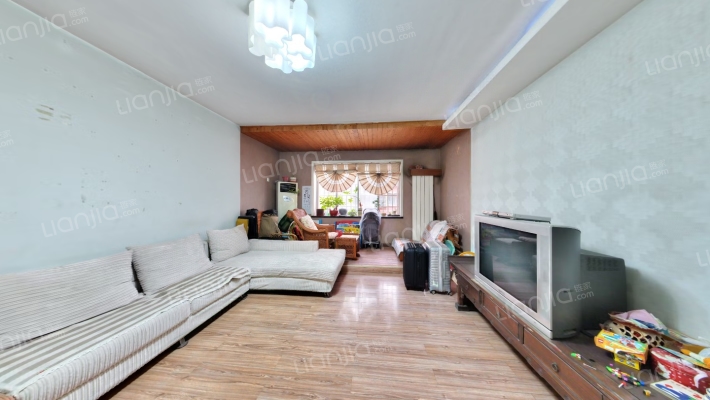 纺一路财苑小区二手房实景图