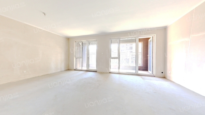 龙湖天钜二手房实景图