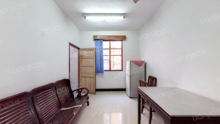 圣荡浜二手房实景图