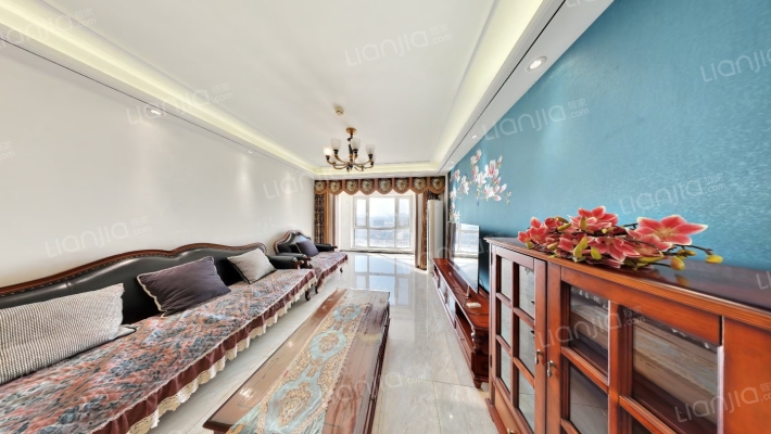 中海和平之门四期上和府二手房实景图