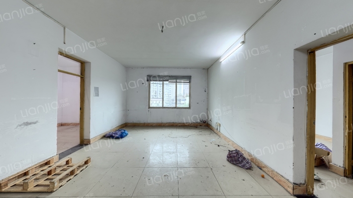 金鹏花园二手房实景图